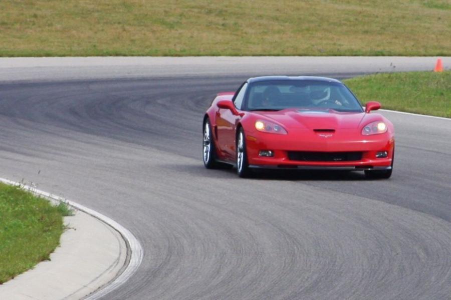  Chevrolet Covette ZR1 on Track 2009 года  (фото 50 из 65)